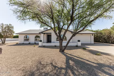 Exterior - 2655 E Cholla St, Phoenix, AZ 85028 photo 1 of 6