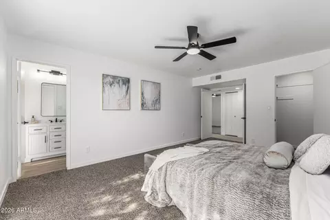 Bedroom - 2655 E Cholla St, Phoenix, AZ 85028 photo 2 of 4