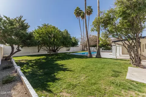 Exterior - 2655 E Cholla St, Phoenix, AZ 85028 photo 6 of 6