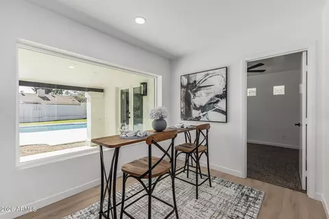 Dining - 2655 E Cholla St, Phoenix, AZ 85028 photo 1 of 1