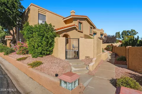 744 E North Ln #2, Phoenix, AZ 85020