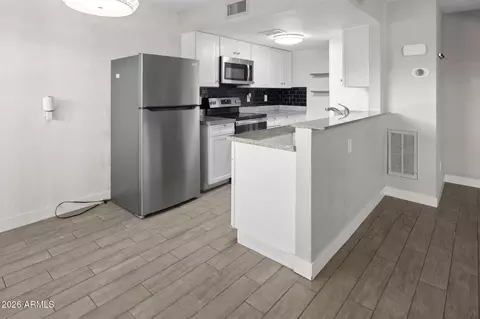 2132 W Glenrosa Ave #C85, Phoenix, AZ 85015