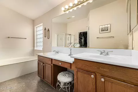 Bath - 2397 S Granite St, Gilbert, AZ 85295 photo 1 of 3