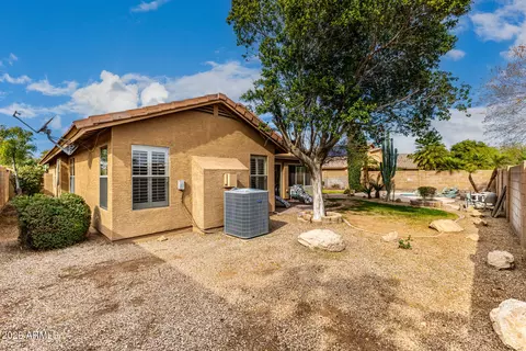 Exterior - 2397 S Granite St, Gilbert, AZ 85295 photo 10 of 12