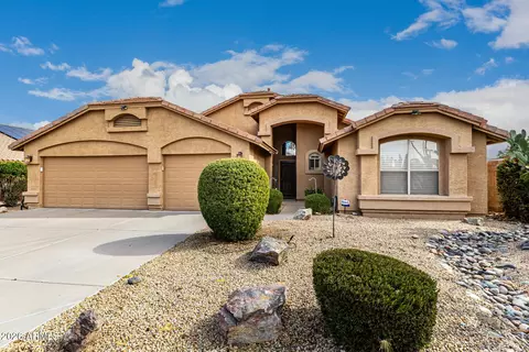 Exterior - 2397 S Granite St, Gilbert, AZ 85295 photo 2 of 12