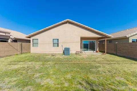 Exterior - 2207 E 39th Ave, Apache Junction, AZ 85119 photo 2 of 2