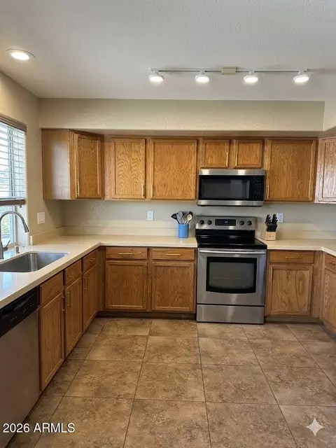 12466 W El Nido Ln, Litchfield Park, AZ 85340