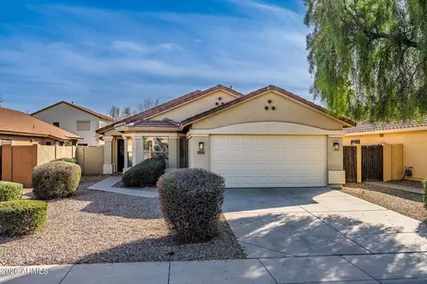45151 W Paraiso Ln, Maricopa, AZ 85139