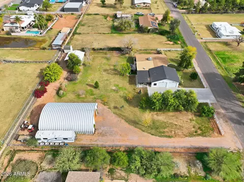 View/Area - 2858 E Redfield Rd, Gilbert, AZ 85234 photo 7 of 8