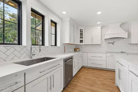 Kitchen - 2858 E Redfield Rd, Gilbert, AZ 85234 photo 2 of 4