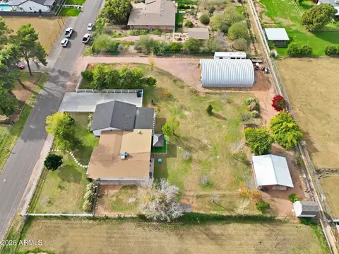 View/Area - 2858 E Redfield Rd, Gilbert, AZ 85234 photo 3 of 8