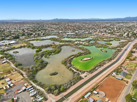 View/Area - 2858 E Redfield Rd, Gilbert, AZ 85234 photo 8 of 8