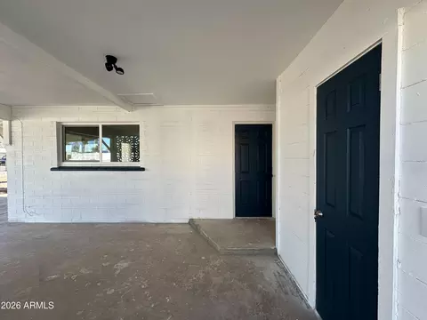 Exterior - 524 S Saguaro Dr, Apache Junction, AZ 85120 photo 3 of 7