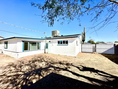 Exterior - 524 S Saguaro Dr, Apache Junction, AZ 85120 photo 2 of 7