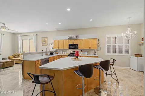Kitchen - 755 E Orchid Ln, Gilbert, AZ 85296 photo 3 of 5