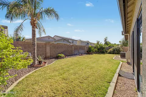 Exterior - 755 E Orchid Ln, Gilbert, AZ 85296 photo 6 of 9