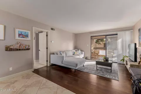 8500 E Indian School Rd #238, Scottsdale, AZ 85251
