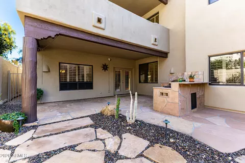Exterior - 1732 E Gelding Dr, Phoenix, AZ 85022 photo 8 of 14
