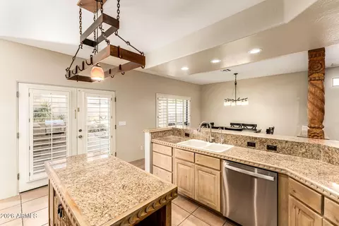 Kitchen - 1732 E Gelding Dr, Phoenix, AZ 85022 photo 4 of 4