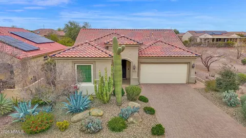 7438 W Noble Prairie Way, Florence, AZ 85132