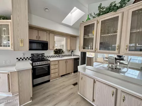 2358 S Pomo Ave, Apache Junction, AZ 85119 photo 7