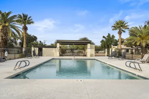 Exterior - 756 Eugie Ave, Phoenix, AZ 85022 photo 4 of 5