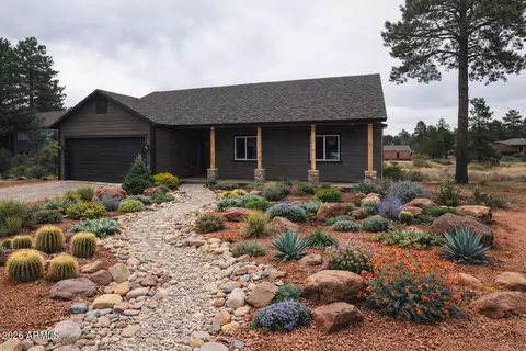 138 W Skylark Rd, Pinetop, AZ 85935