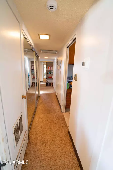 Entry Way - 425 Cedar St, Page, AZ 86040 photo 1 of 1