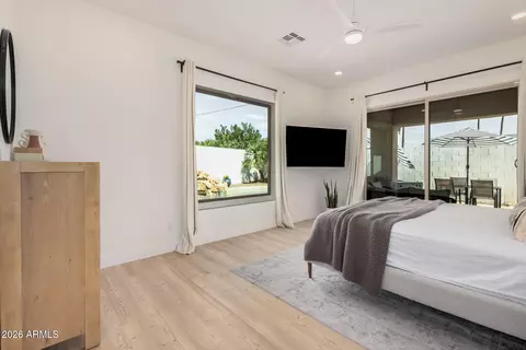 Bedroom - 3929 E Carter Dr, Phoenix, AZ 85042 photo 1 of 4