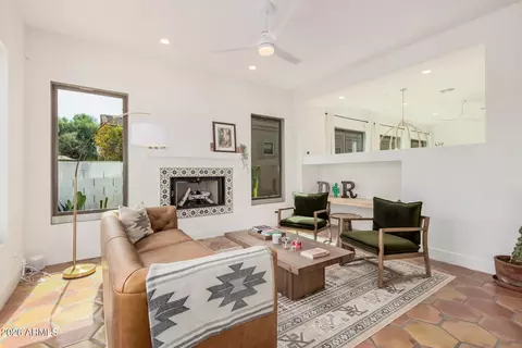 Living - 3929 E Carter Dr, Phoenix, AZ 85042 photo 5 of 5