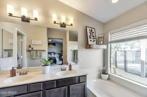Bath - 1612 E Laurel Ave, Gilbert, AZ 85234 photo 1 of 2