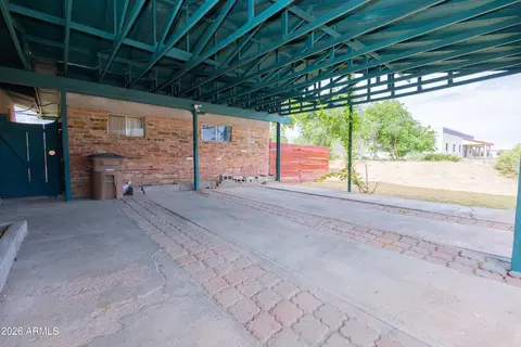 Exterior - 1626 E 11th St, Douglas, AZ 85607 photo 6 of 8