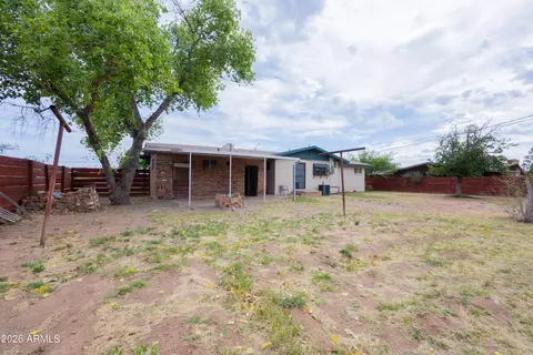 Exterior - 1626 E 11th St, Douglas, AZ 85607 photo 5 of 8