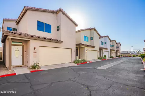 3034 N 39th St #12, Phoenix, AZ 85018
