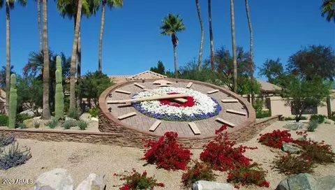 8305 W Tonto Ln, Peoria, AZ 85382