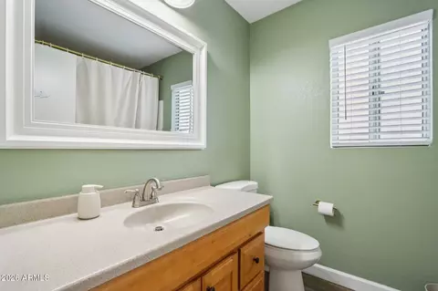 Bath - 286 W Gail Dr, Gilbert, AZ 85233 photo 1 of 7