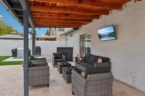 Exterior - 286 W Gail Dr, Gilbert, AZ 85233 photo 8 of 10