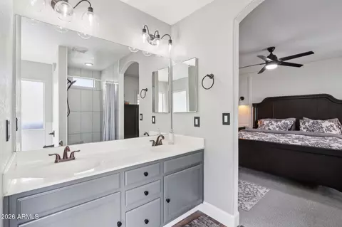 Bath - 286 W Gail Dr, Gilbert, AZ 85233 photo 6 of 7
