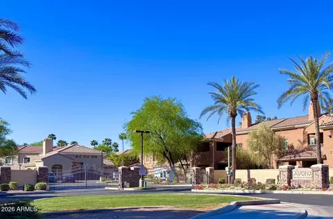 955 E Knox Rd #118, Chandler, AZ 85225