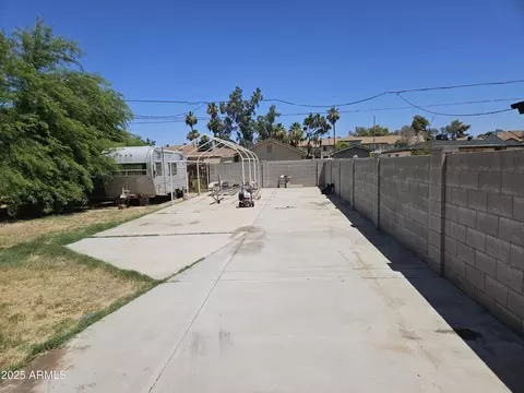 Exterior - 4110 E Wagoner Rd, Phoenix, AZ 85032 photo 7 of 10