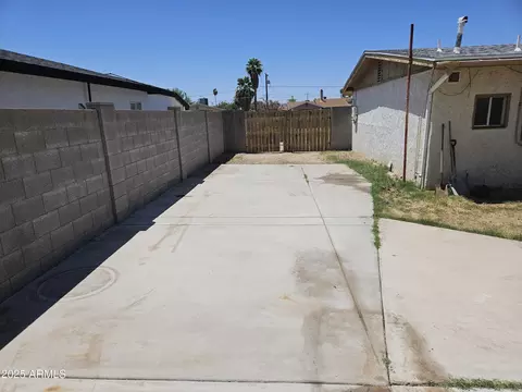 Exterior - 4110 E Wagoner Rd, Phoenix, AZ 85032 photo 6 of 10