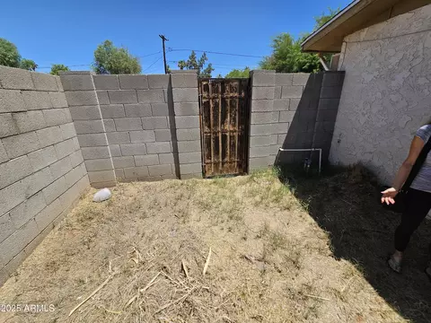 Exterior - 4110 E Wagoner Rd, Phoenix, AZ 85032 photo 10 of 10