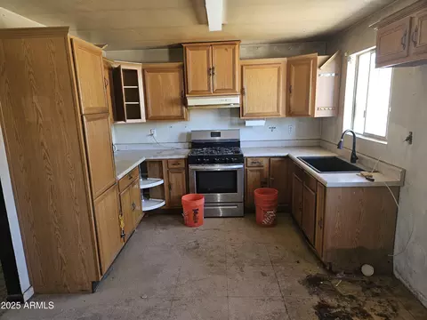 Kitchen - 4110 E Wagoner Rd, Phoenix, AZ 85032 photo 1 of 1