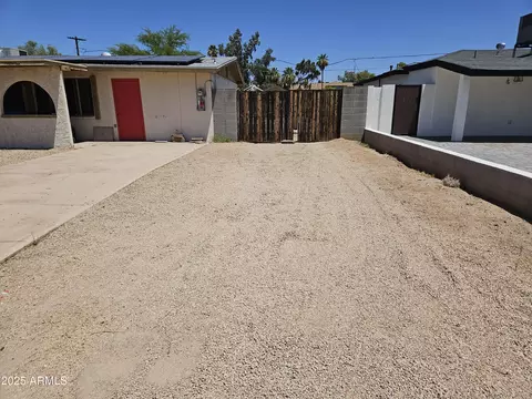 Exterior - 4110 E Wagoner Rd, Phoenix, AZ 85032 photo 2 of 10
