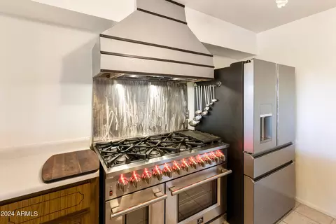 Kitchen - 970 S 80th St, Mesa, AZ 85208 photo 5 of 5