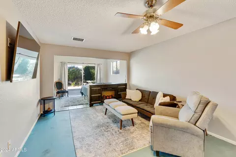 Living - 970 S 80th St, Mesa, AZ 85208 photo 2 of 3