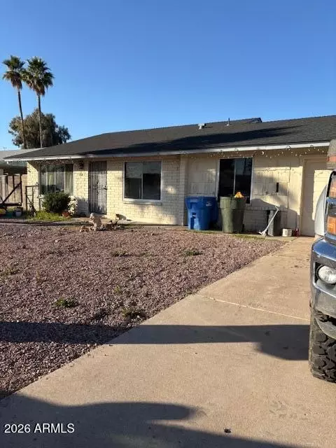 1758 W Menadota Dr, Phoenix, AZ 85027