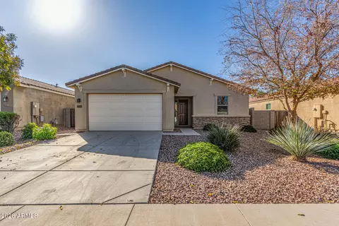547 W Panola Dr, San Tan Valley, AZ 85140