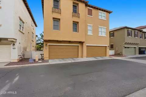 3671 E Leslie Dr, Gilbert, AZ 85296