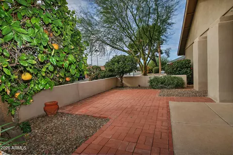 Exterior - 1938 E Diamond Dr, Tempe, AZ 85283 photo 1 of 8